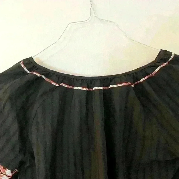 Wild Majesty, Black Bohemian Style Top, Small - Picture 6 of 7